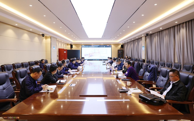 汇报会.jpg